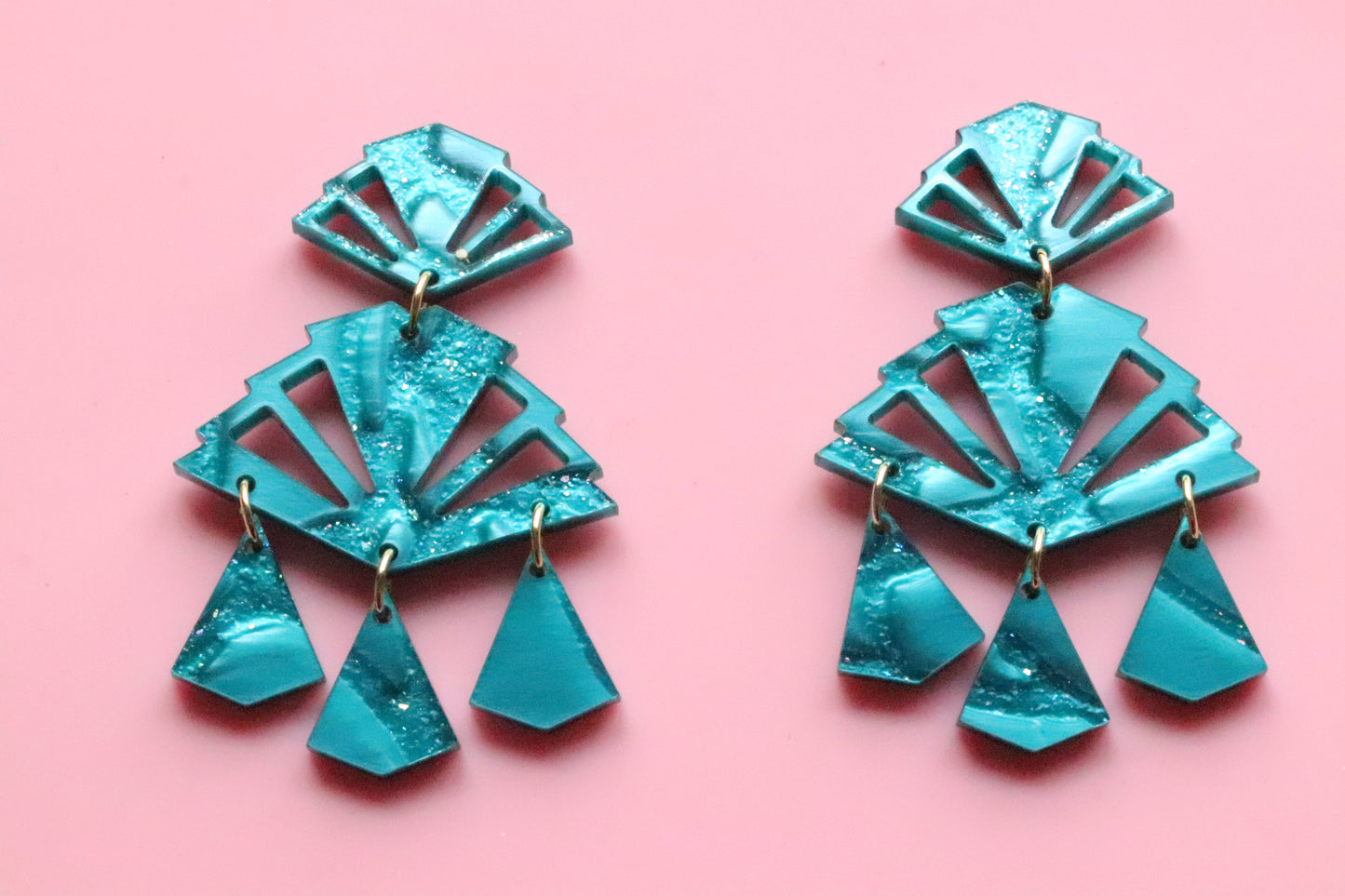 Dapper Teal
