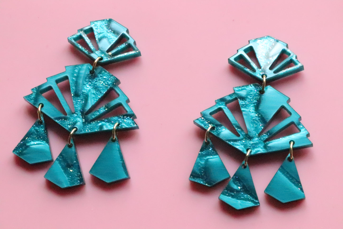 Dapper Teal