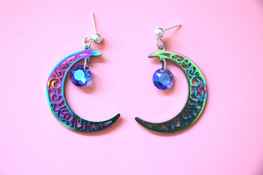 Blue crescent