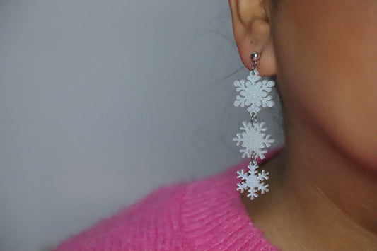 Shimmering snowflake