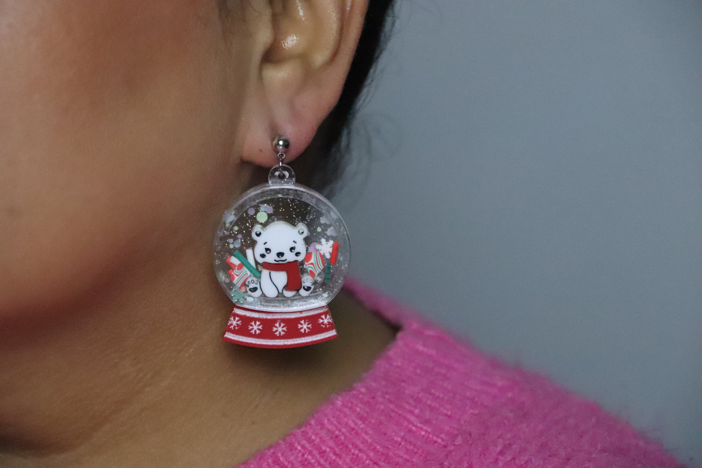 Snowglobe shaker