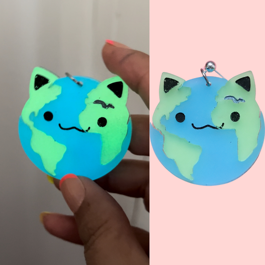 World Cat (glow in the dark)
