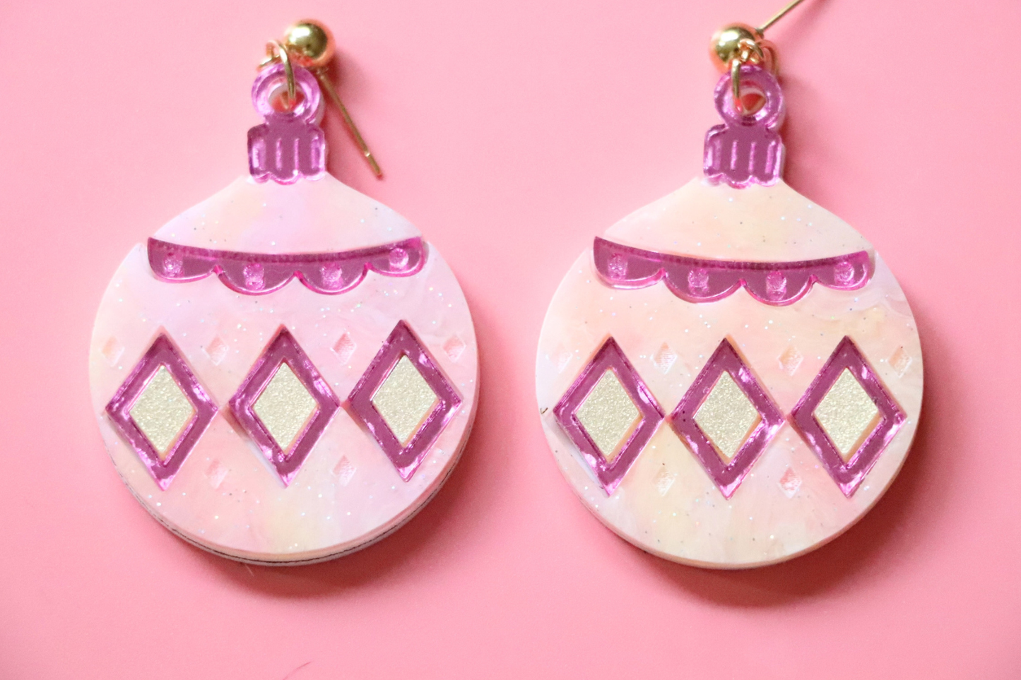 Pastel Ornament