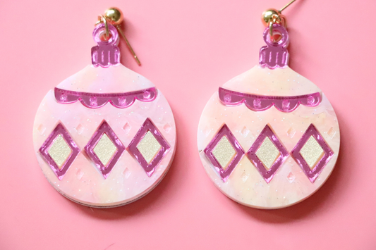 Pastel Ornament