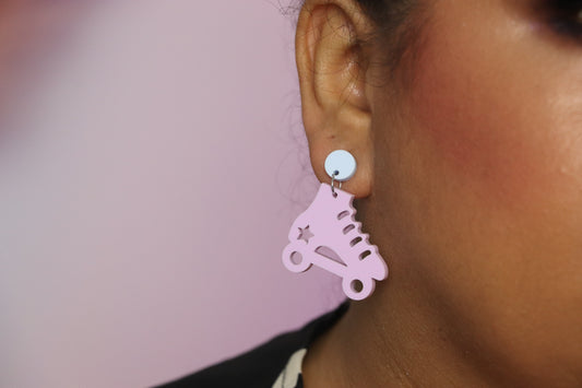 Roller quad earrings