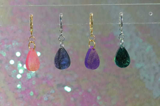 Dainty marbled drop acrylic earrings